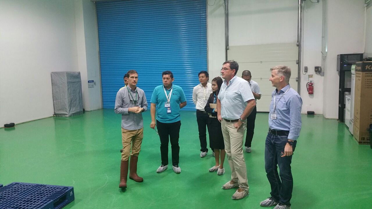 Visiting Metro's warehouse