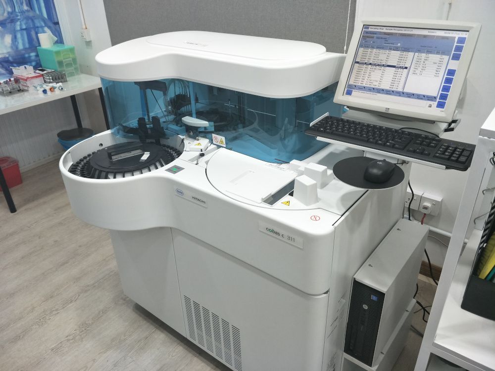 Pathology test machine